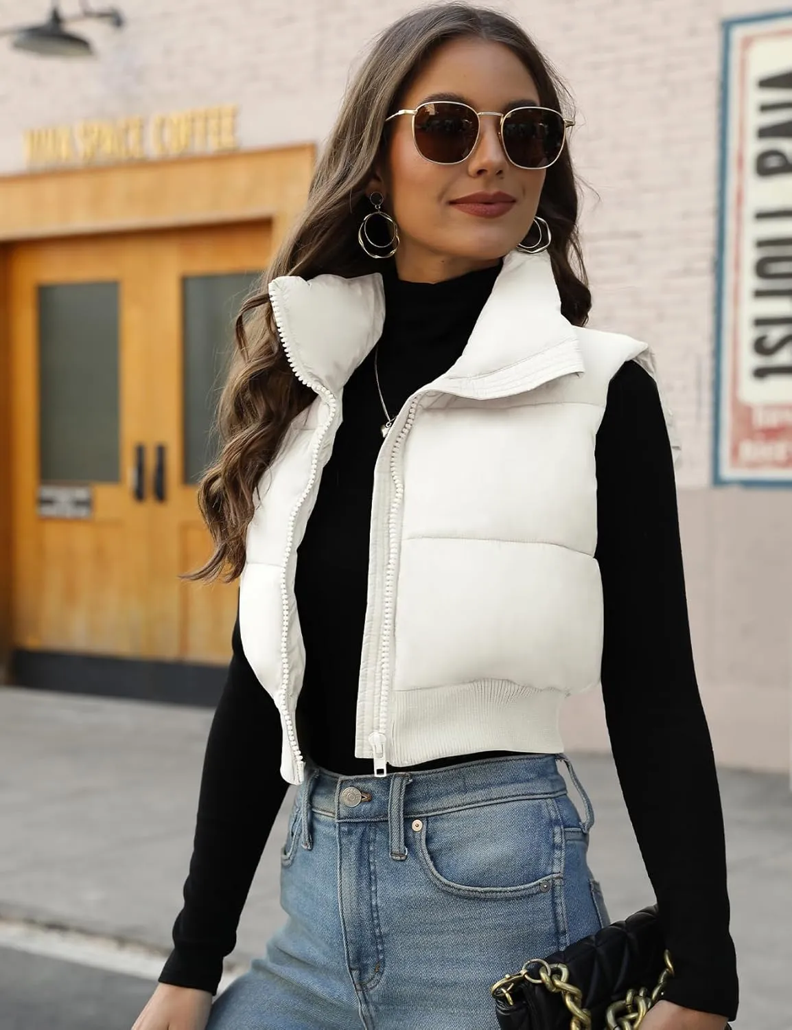 Gihuo Women's Cropped Puffer Vest Sleeveless Puffer Jacket Padded Gilet Outerwear Winter Full Zip Lightweight Coat