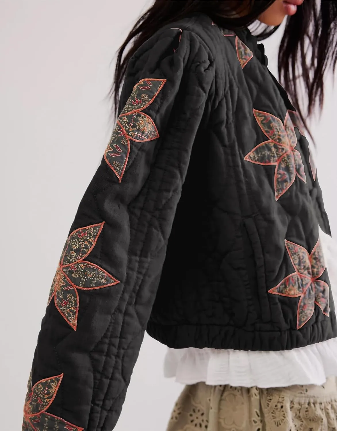 Kedera Women's Quilted Lightweight Jackets Floral Embroidered Crop Puffer Coat Padded Gilet Winter Outerwear with Pocket